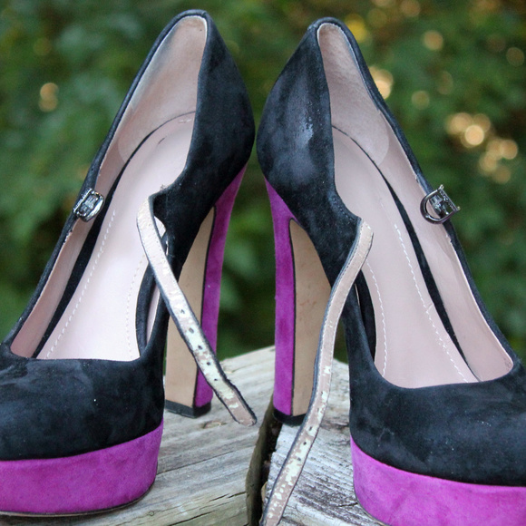 Mary Jane Platform Pump Ankle Strap Fuchsia Soles - Picture 5 of 8
